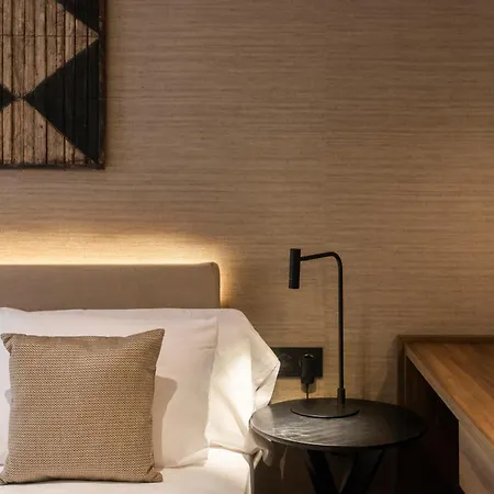 Blanq Gran Via Hotel Valenza