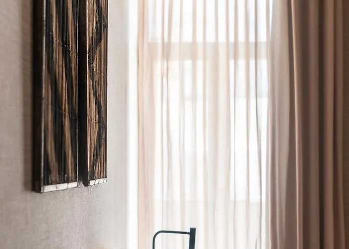 Blanq Gran Via Hotel Valencia