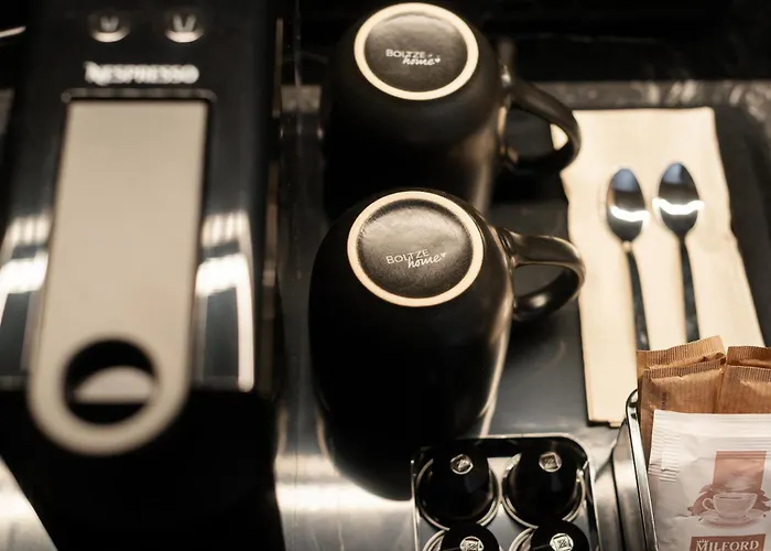 Blanq Gran Via Hotel Valencia