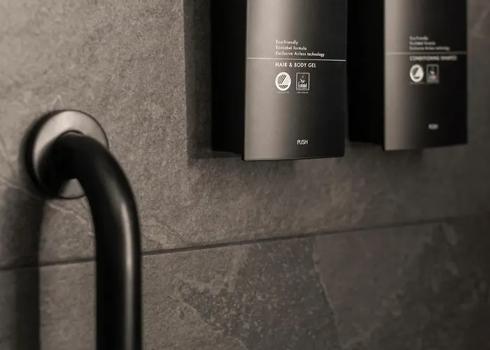 Blanq Gran Via Hotel 4*