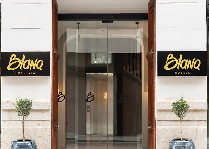 Hotel Blanq Gran Via 4*