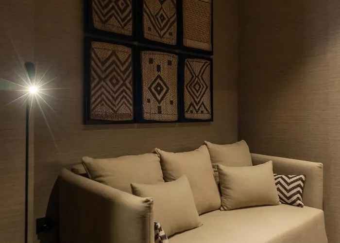 Blanq Gran Via Hotel Valencia