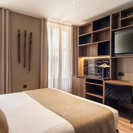 Blanq Gran Via 4* 瓦伦西亚