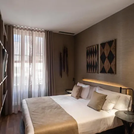 Blanq Gran Via Otel