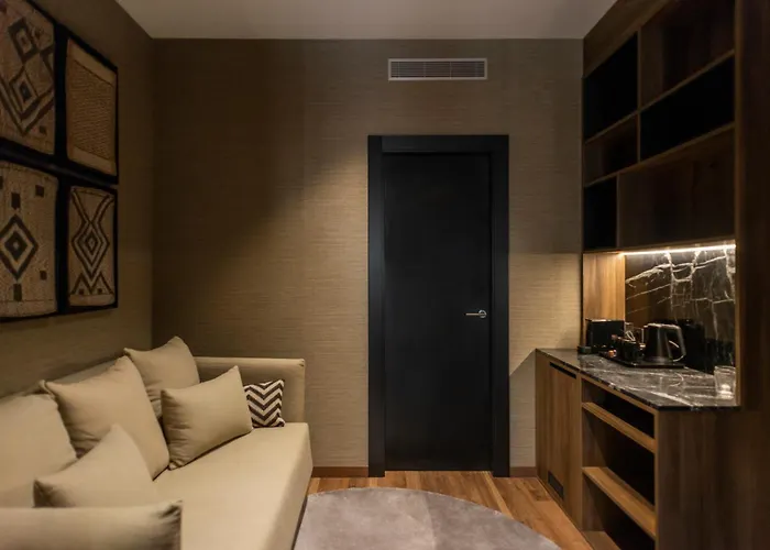 Blanq Gran Via 4* 瓦伦西亚